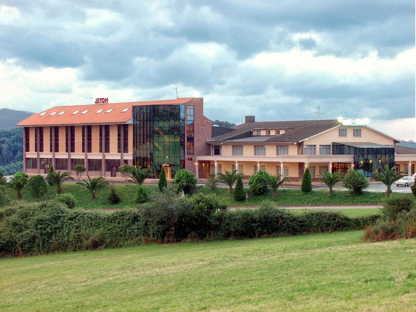 Hotel Royal Llanera (Asturias) Exterior foto